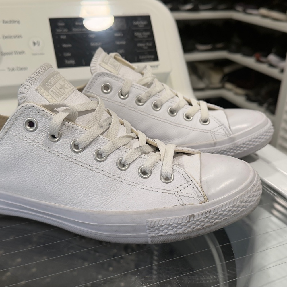 Lether Converse men Classic White Sneakers